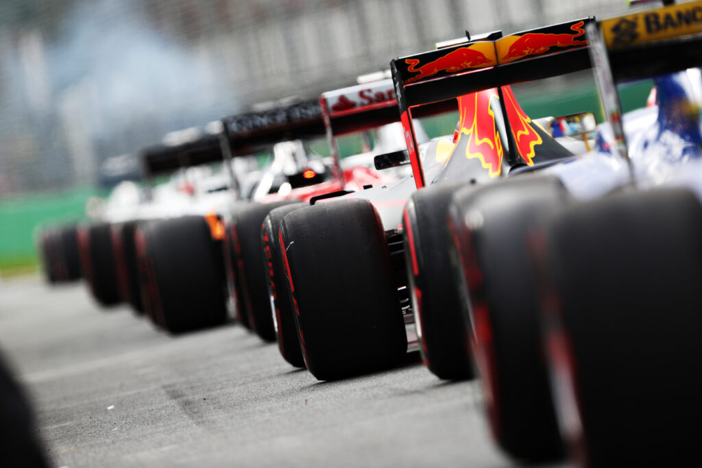 Cars lineup for the start of qualifying for the 2016 Australian Grand Prix.