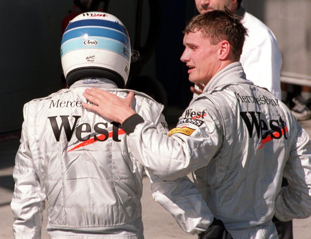 GRAND PRIX-HAKKINEN & COULTHARD